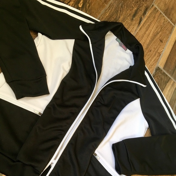 Now included in larger bundle listing , thank you - Picture 3 of 6